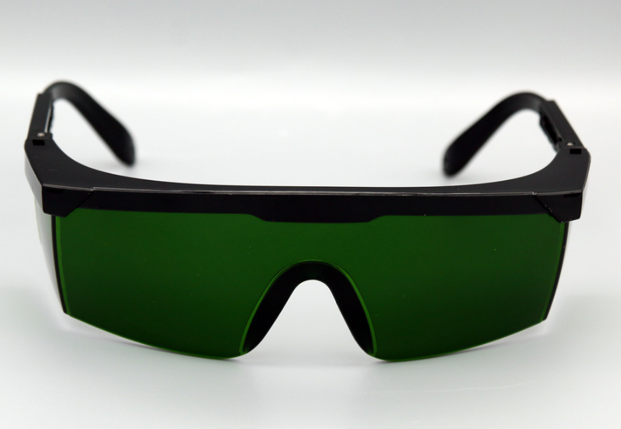 激光防護(hù)眼鏡檢測(cè)(圖1) 激光防護(hù)眼鏡檢測(cè)(圖1)