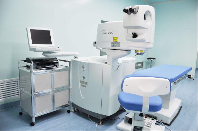 激光診斷與激光治療設(shè)備GB7247.1檢測(圖1) 激光診斷與激光治療設(shè)備GB7247.1檢測(圖1)