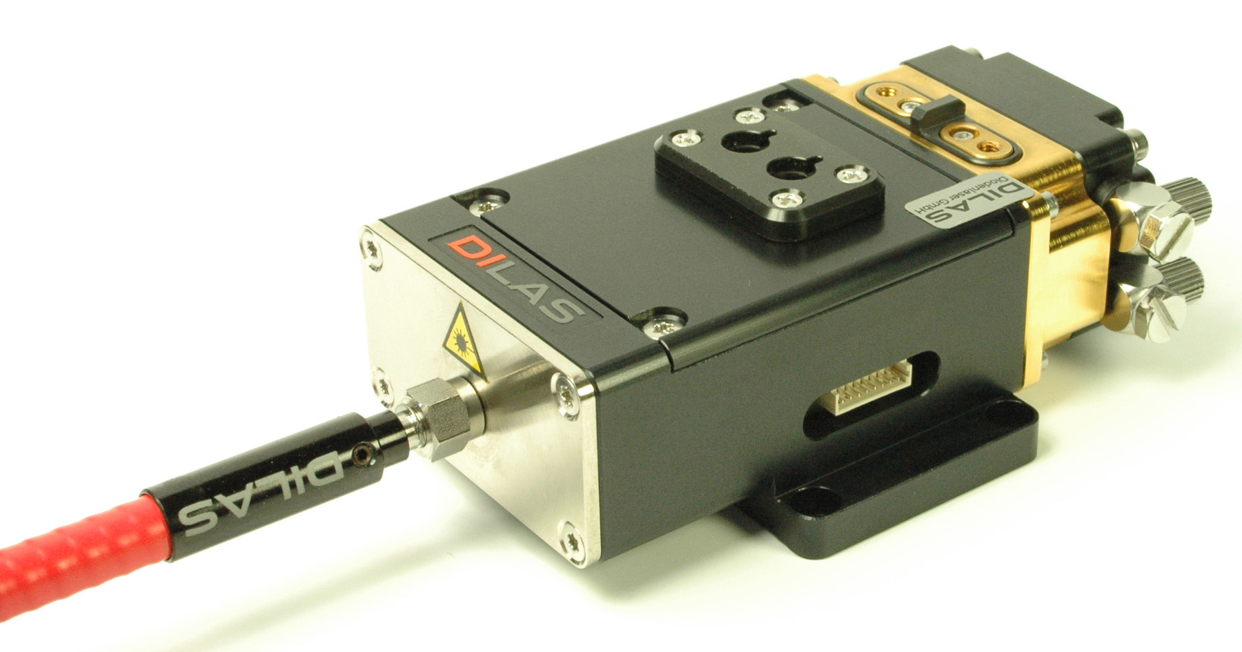 固體激光器：工作原理、特點、應用及認證服務(圖1)